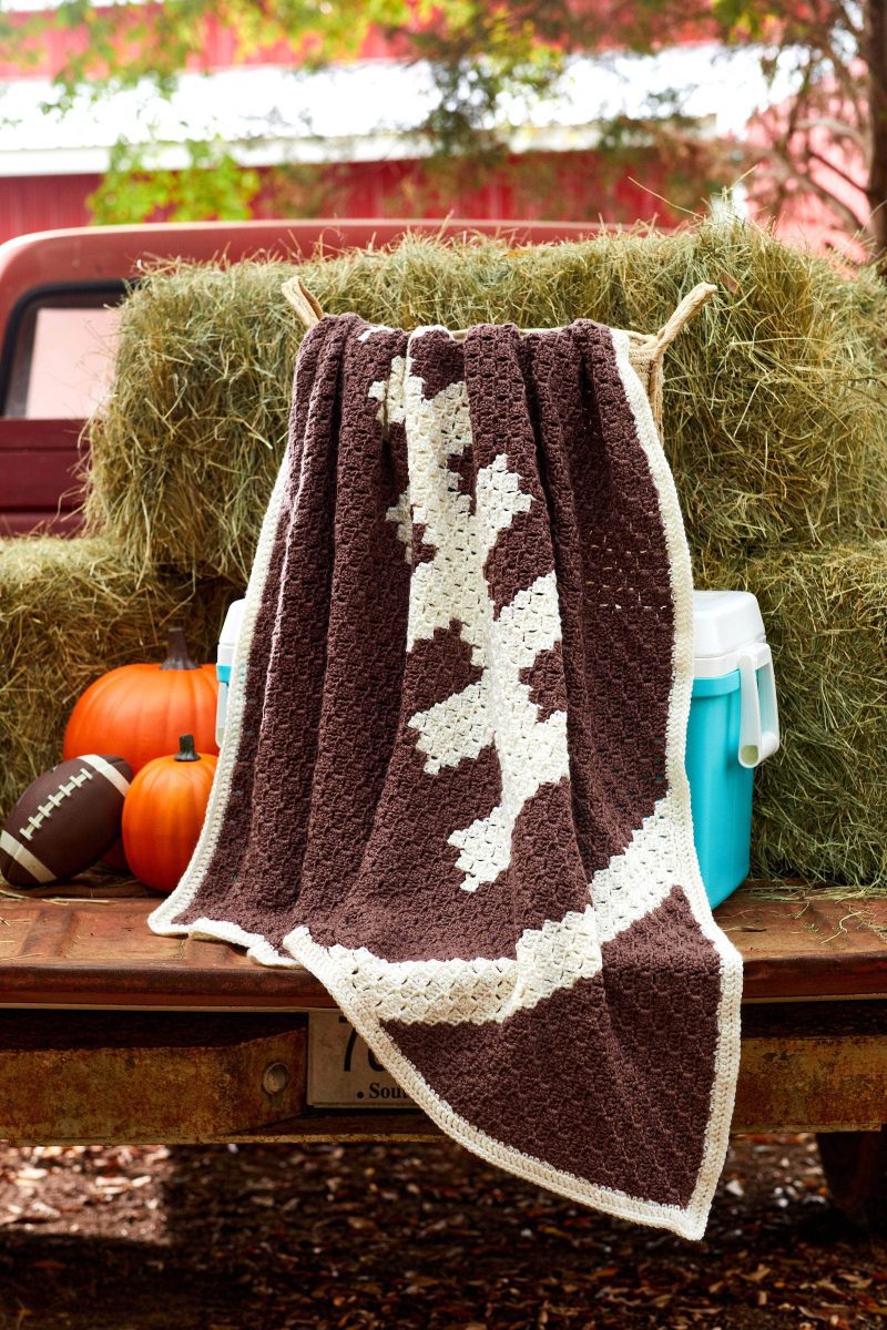 EverydayWorsted FootballLoveAfghan 1